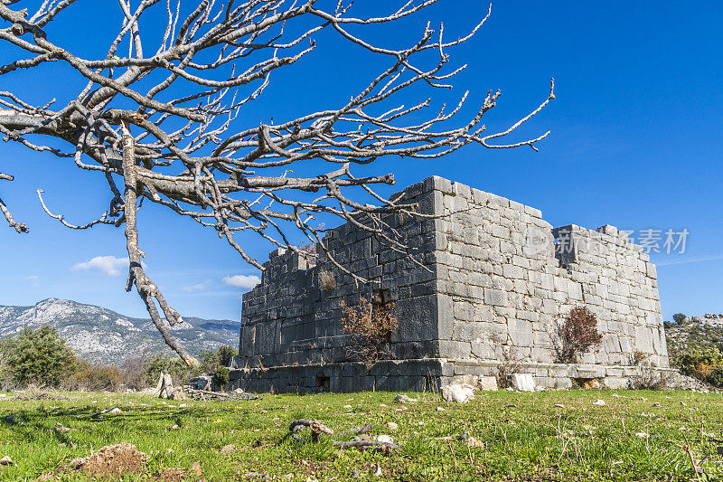 来自Dodurga村的Sidyma古城。Fethiye, Mugla，土耳其。